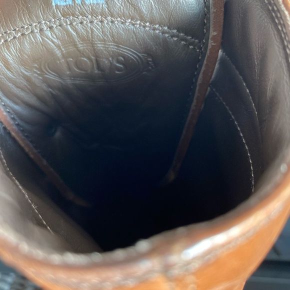 Tod’s Gommino Tan leather combat boots - Picture 4 of 7